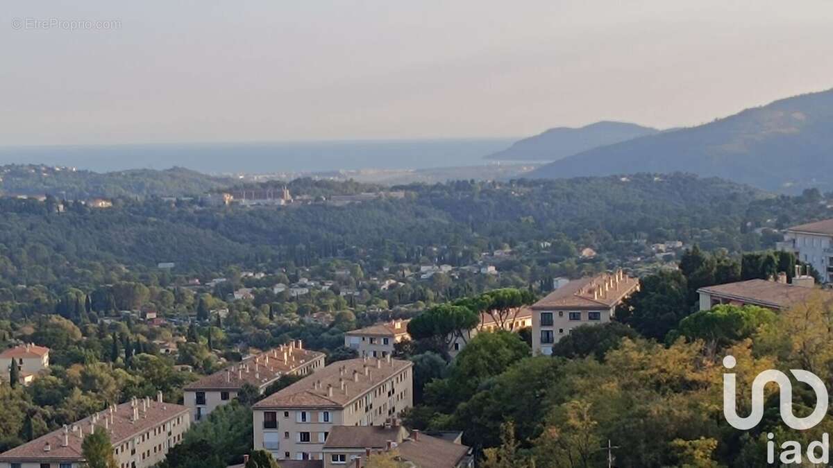 Photo 2 - Appartement à GRASSE