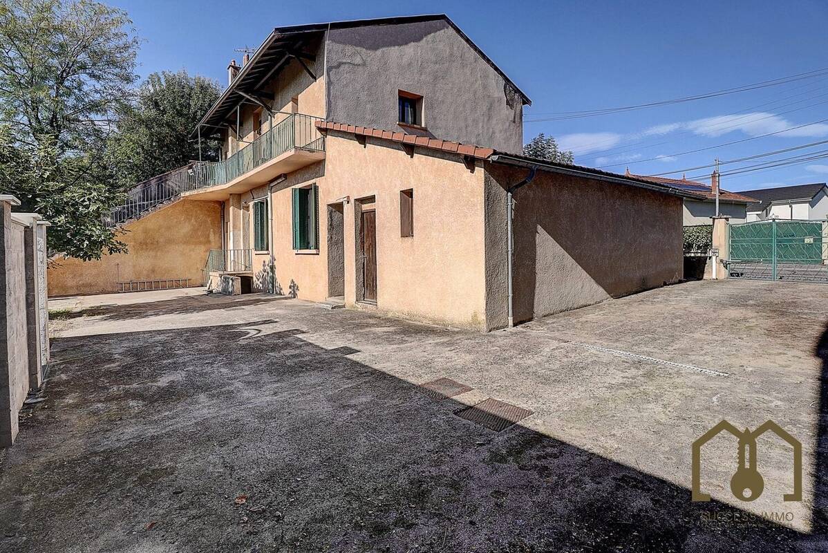 Maison à VAULX-EN-VELIN