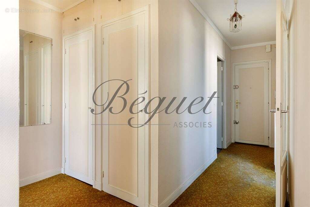 Appartement à BOULOGNE-BILLANCOURT