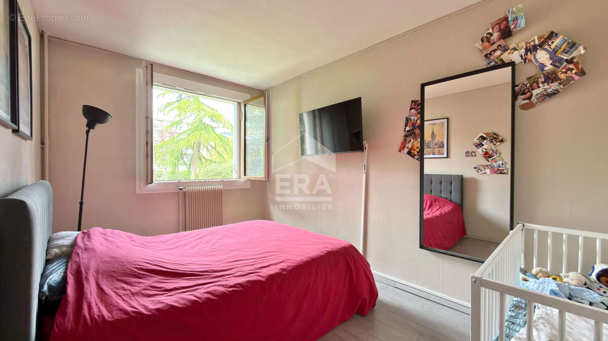 Appartement à CORBEIL-ESSONNES