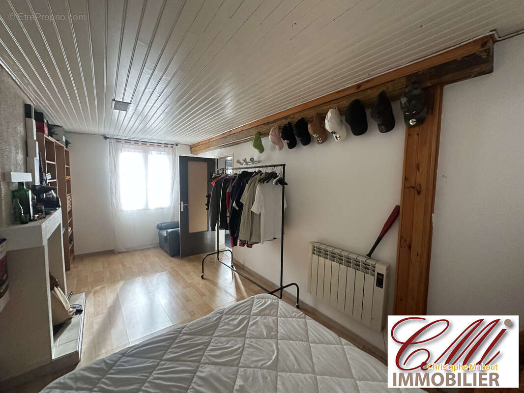 Maison 148 m² à Saint-Remy-En-Bouzemont-Saint-Genest-Et-Isson  - photo 7