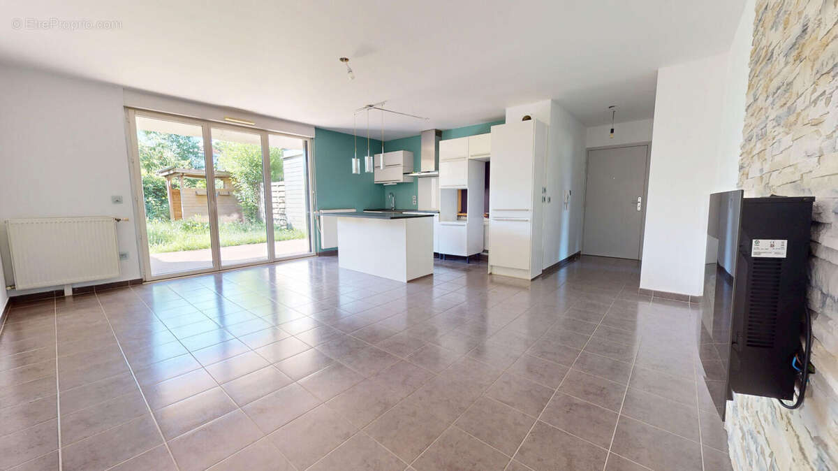 Appartement à MONTEVRAIN