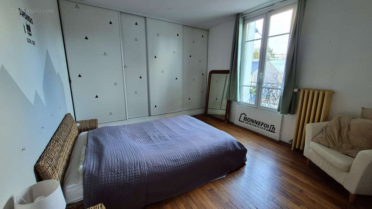 Maison à CHAMPIGNY-SUR-MARNE