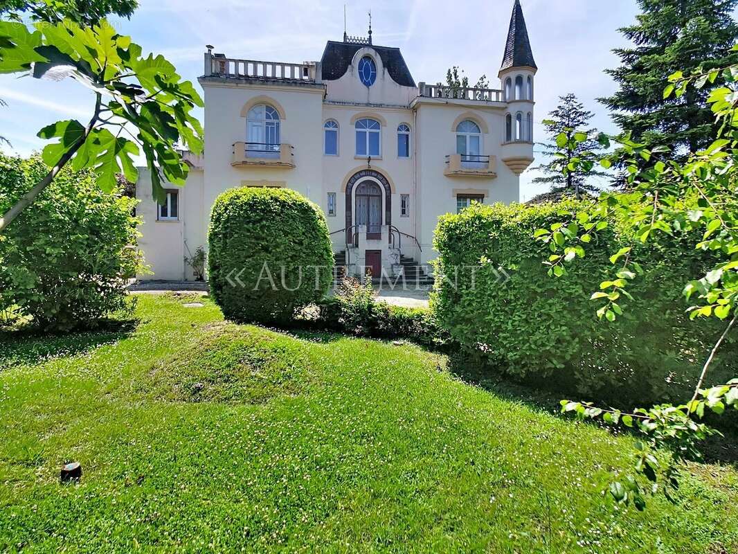 Maison à LAVAUR