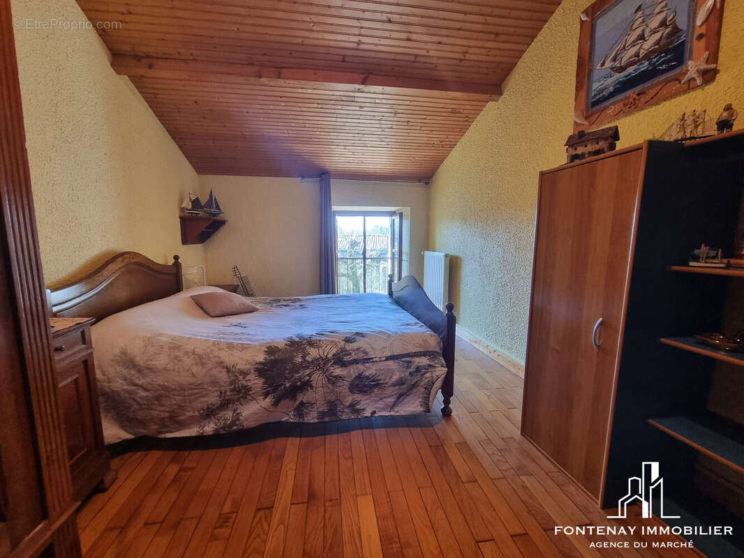 Maison à SAINT-HILAIRE-DE-VOUST