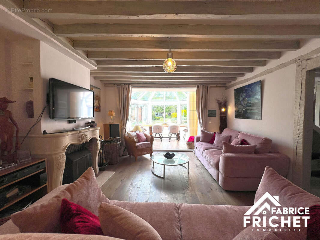 Maison à BONNIERES-SUR-SEINE