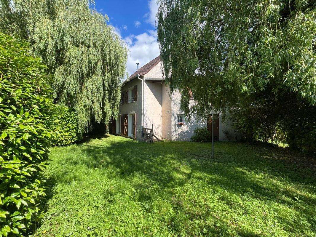 Maison à MORESTEL