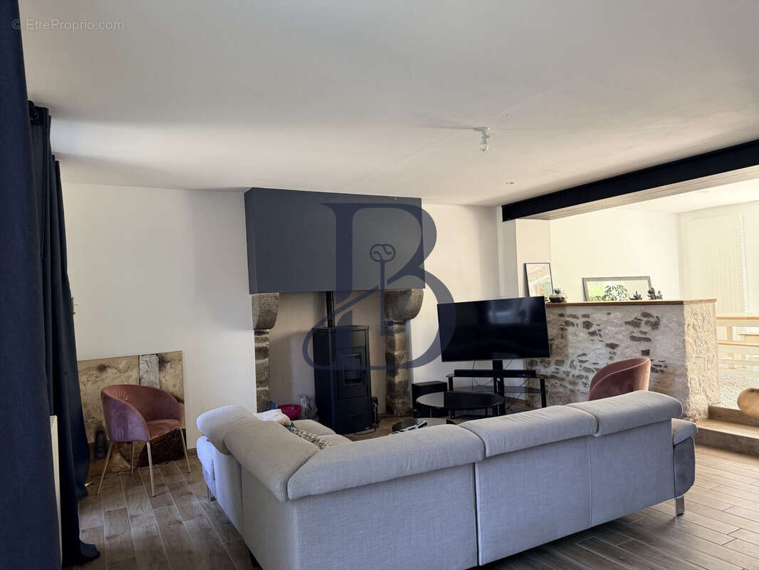 Maison 160 m² à Granville  - photo 3