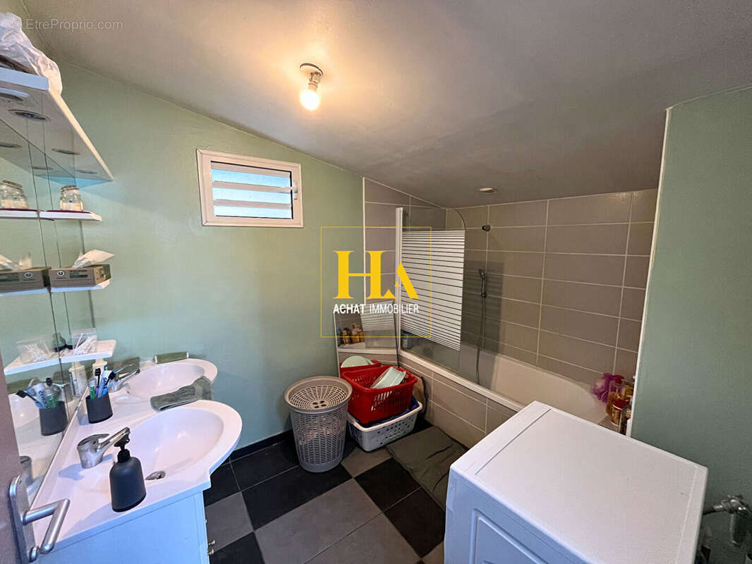 En exclusivité ! Cap Camélia - T4 loué avec locataire en place - photo 8