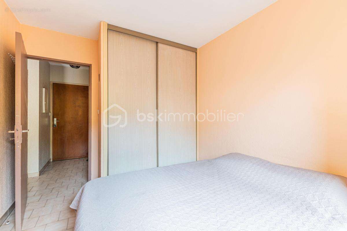 *** coup de coeur *** t3 en rez de jardin avec garage *** - photo 11