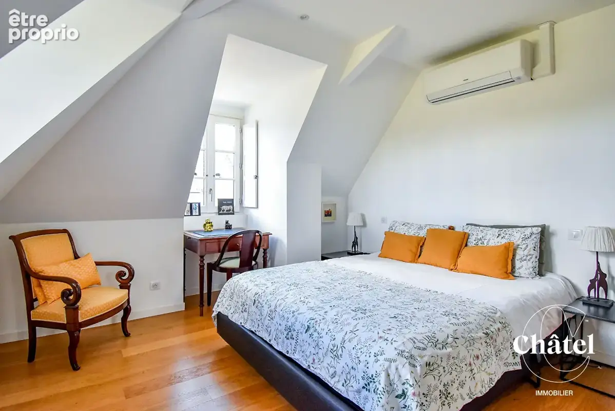 Appartement-SENLIS centre ville-2 chambres-2 salles d'eau-Ascenseur-BOX 50m2 - photo 13