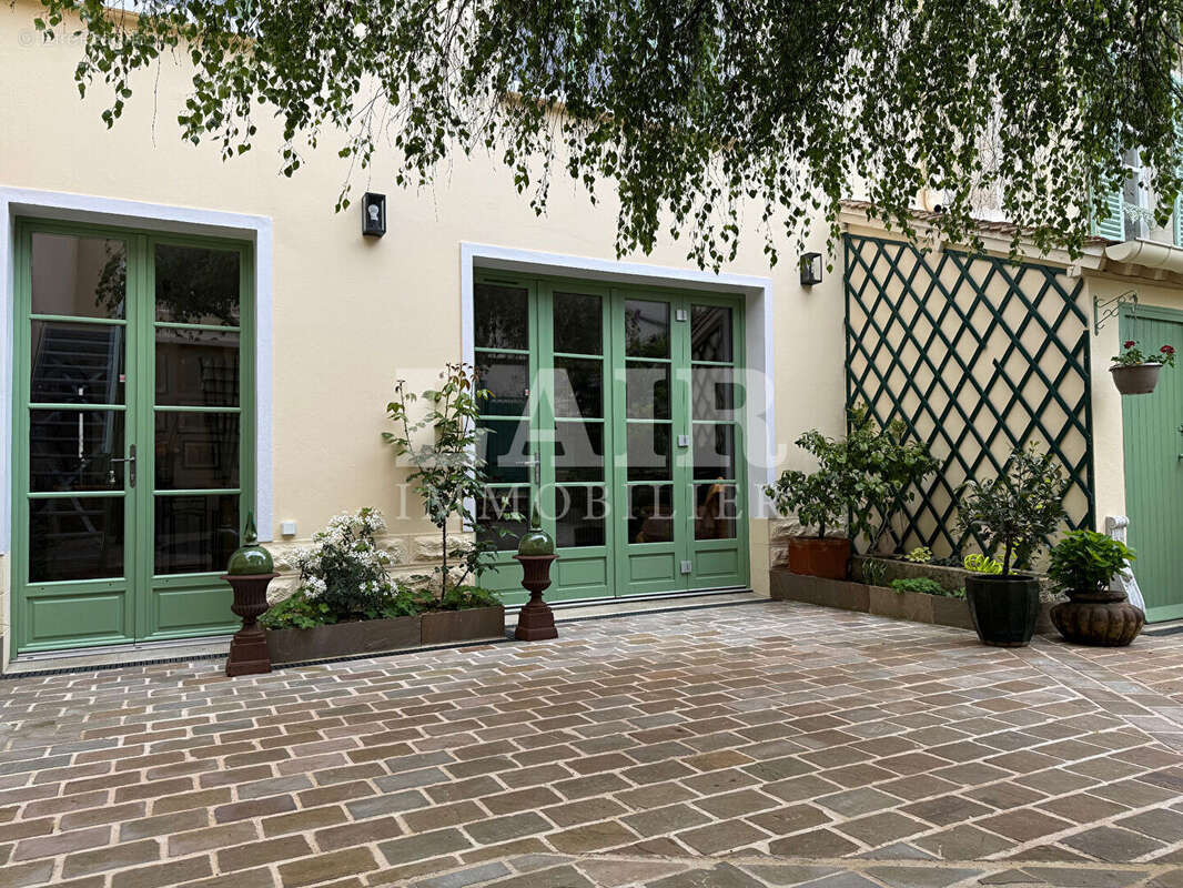 Maison à MORTAGNE-AU-PERCHE