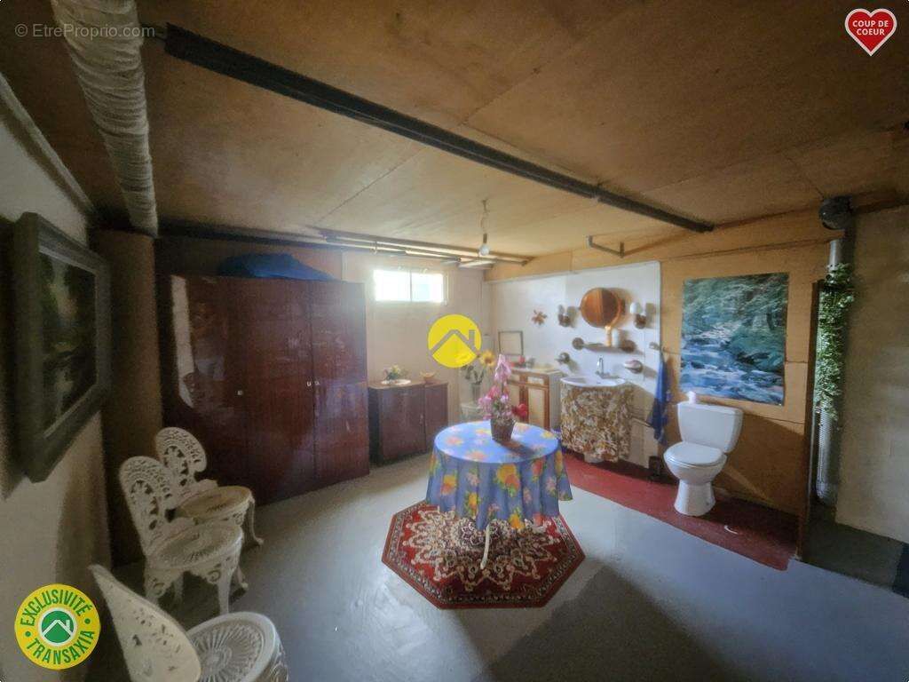 Maison à LA GUERCHE-SUR-L'AUBOIS