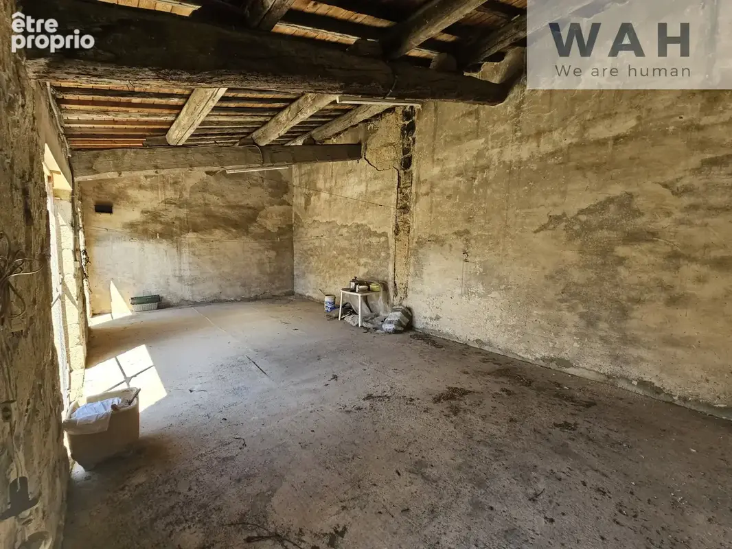 Maison/appartement de caractère à rénover de 98 m2 avec extérieur en cœur de ville - photo 10
