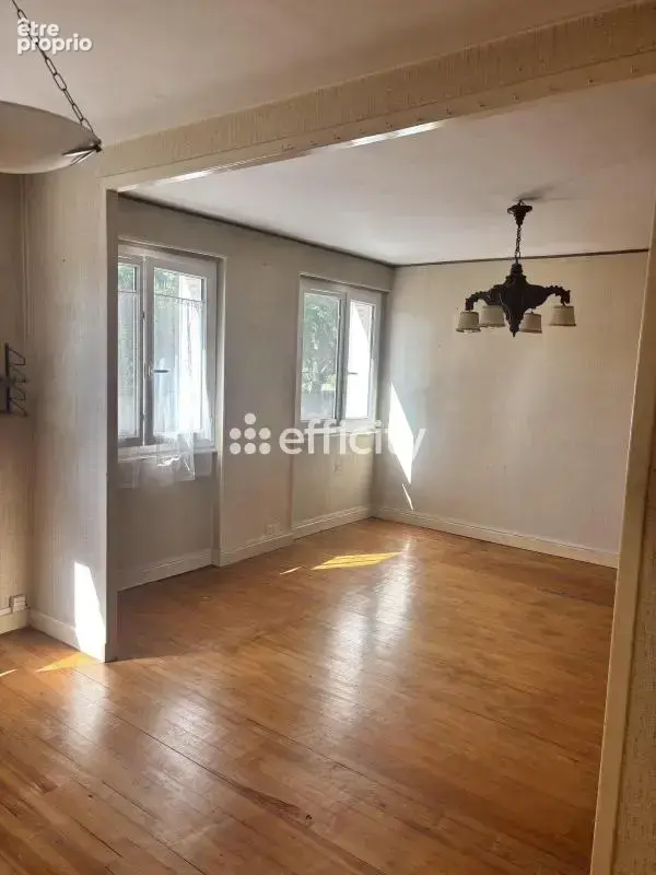 Appartement à AUBIERE