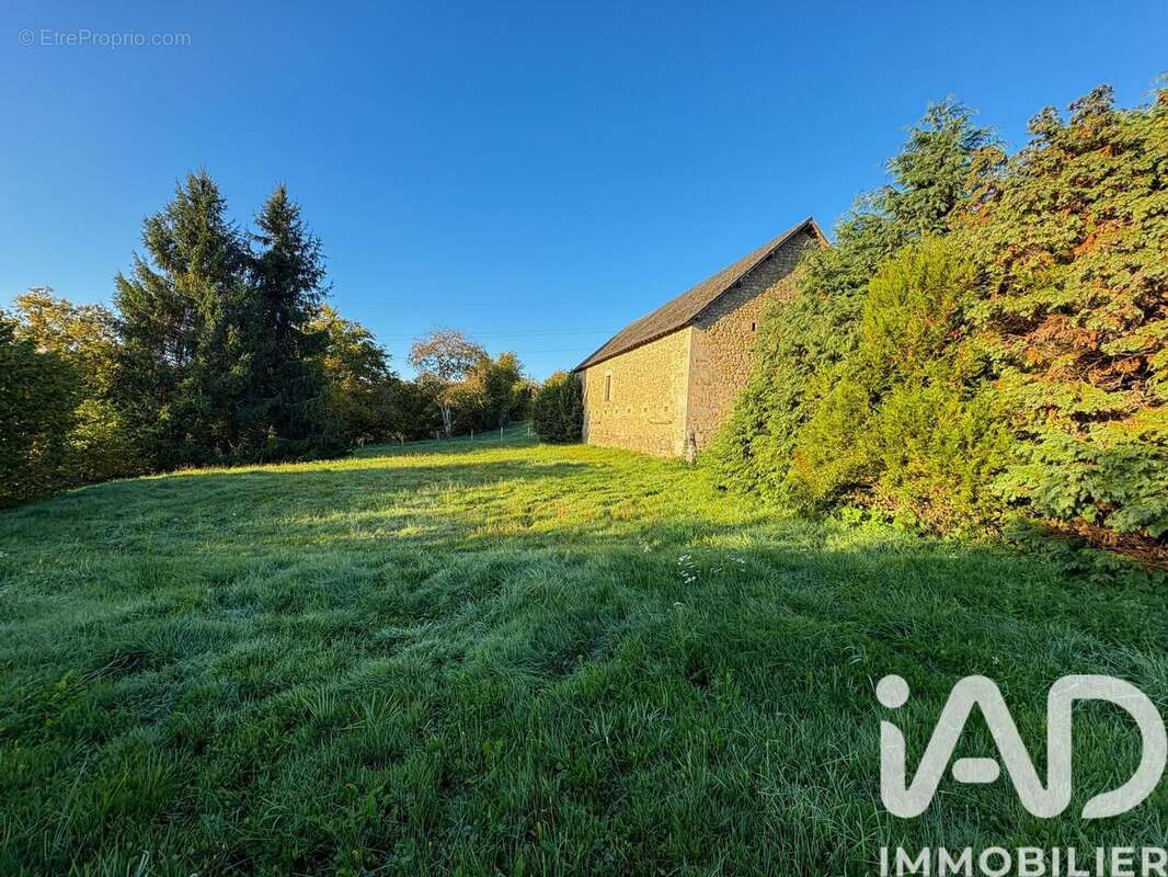 Photo 7 - Maison à LIGINIAC