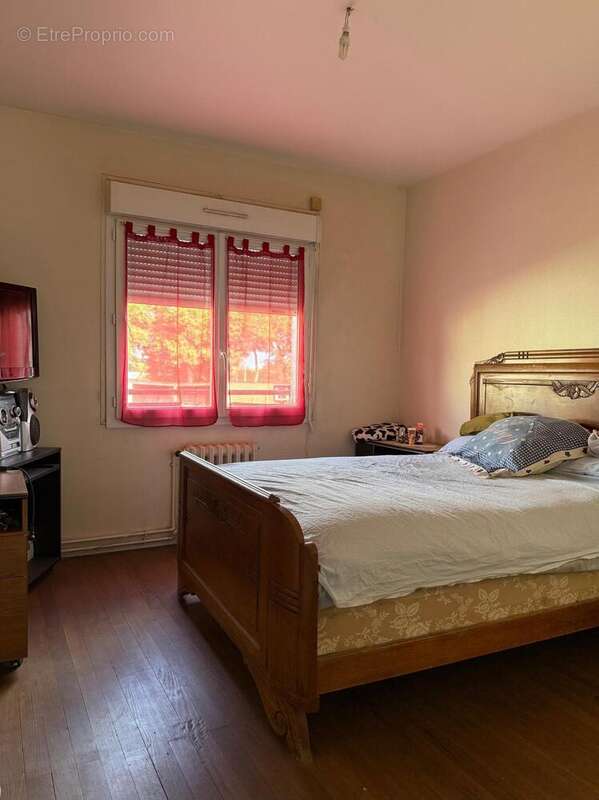 Photo 4 - Appartement à SAINTES