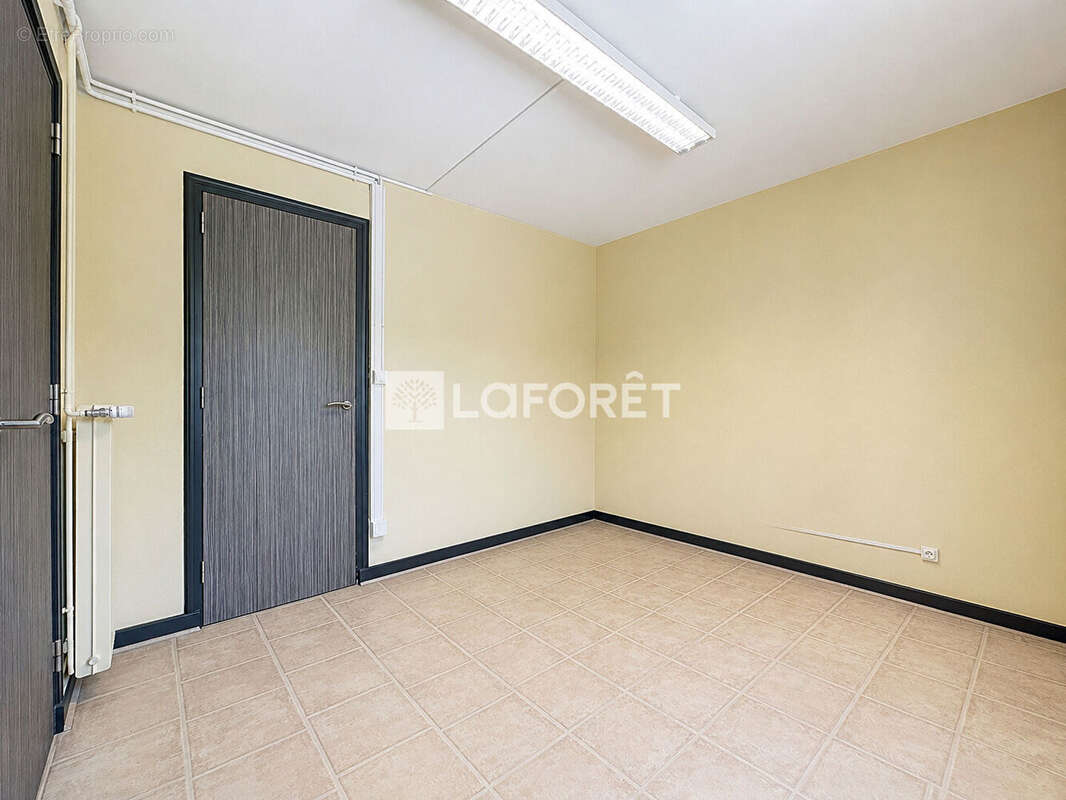Appartement Caluire-et-Cuire 3 pièces 53.35 m² - photo 2