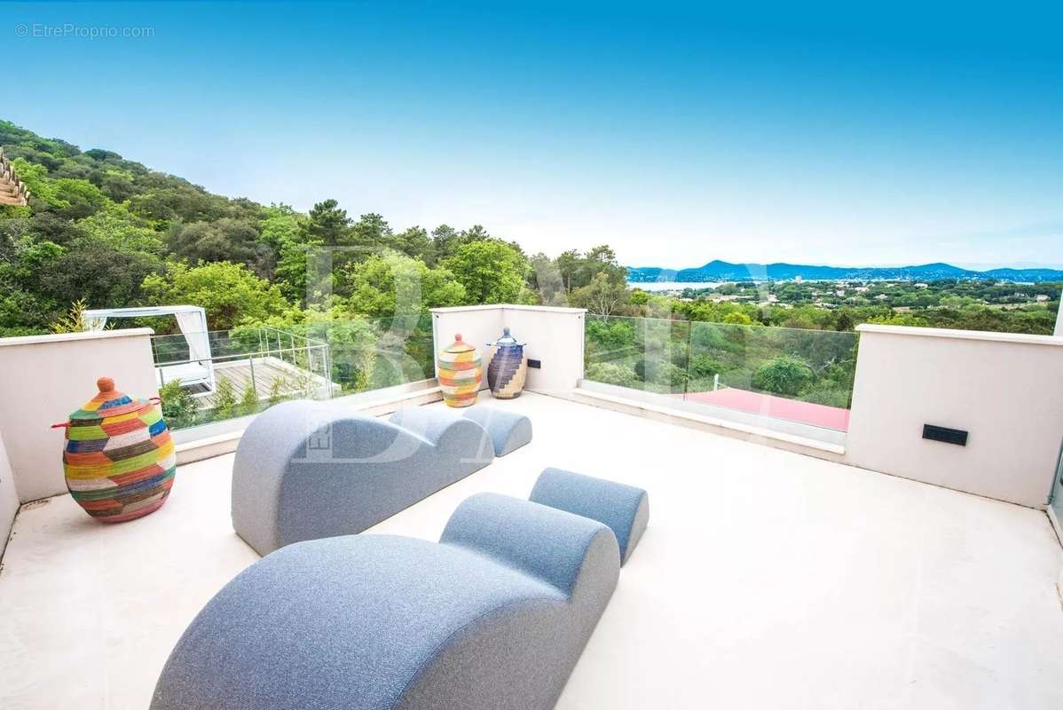 Maison à RAMATUELLE