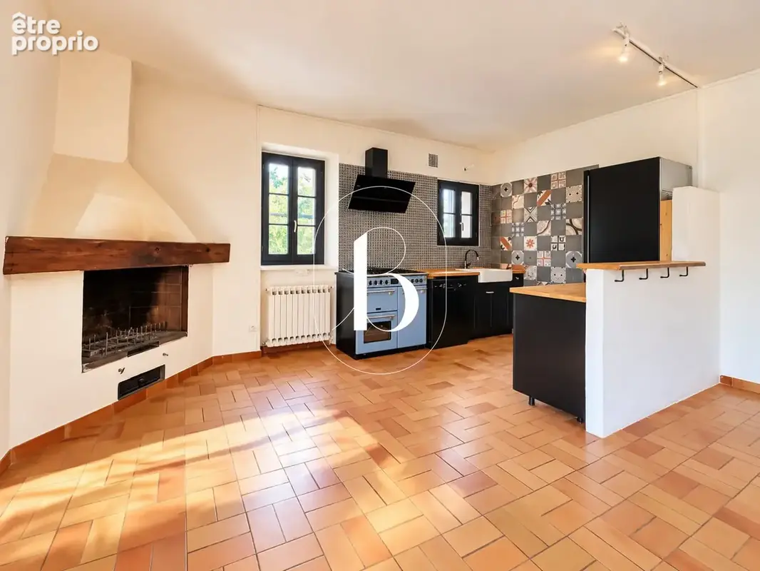 Maison 8 pièces 320 m² à vendre à Barjac (30430) - photo 9