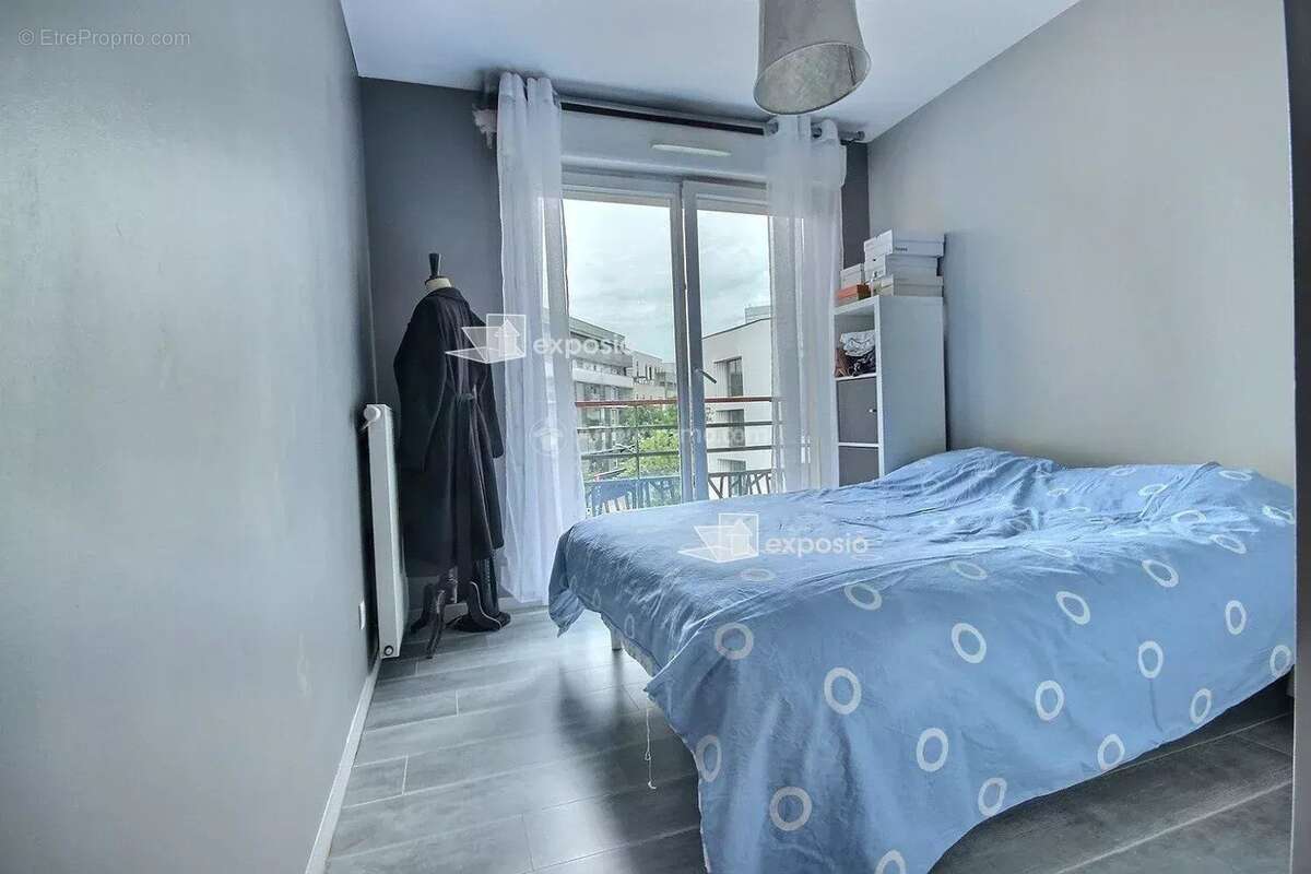 Appartement à GENNEVILLIERS