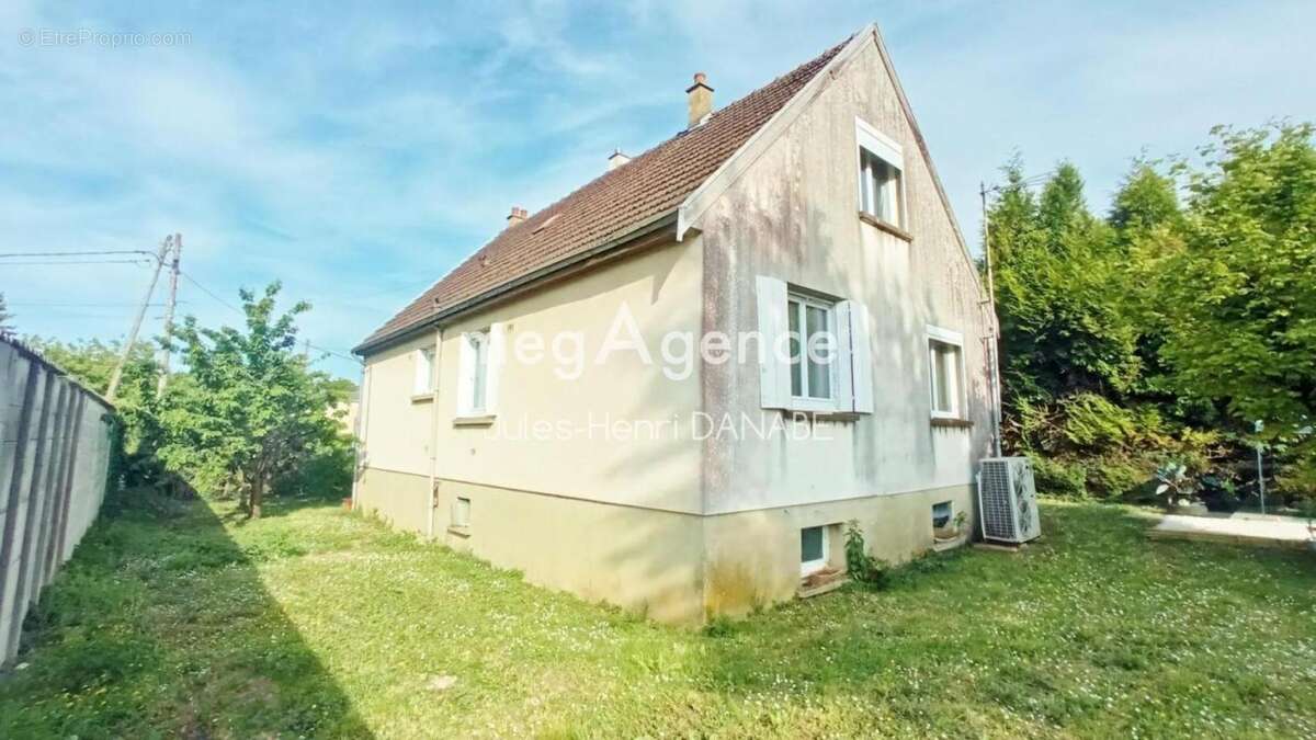 Maison à NOGENT-SUR-SEINE