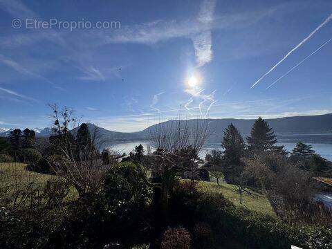 Maison à VEYRIER-DU-LAC