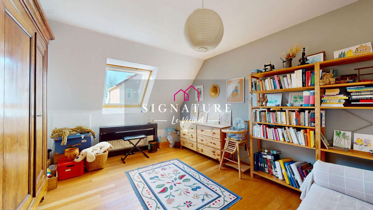 Maison à LE VESINET