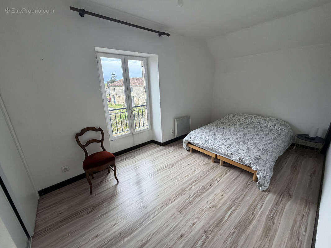 Photo 6 - Maison à BENET