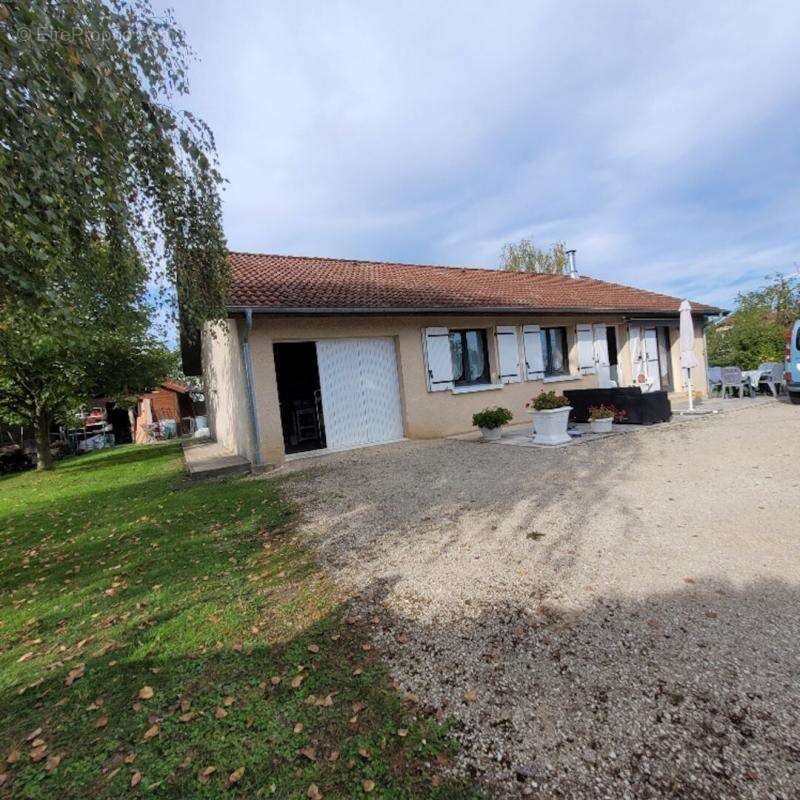 Maison à LES ABRETS