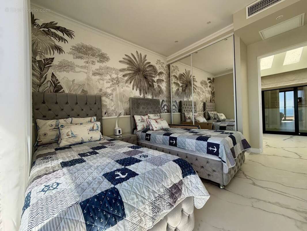 Maison à ROQUEBRUNE-CAP-MARTIN