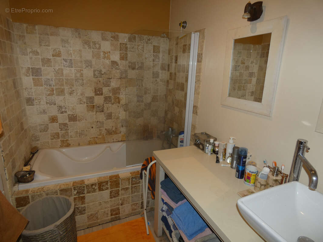 Maison à CAUX-ET-SAUZENS