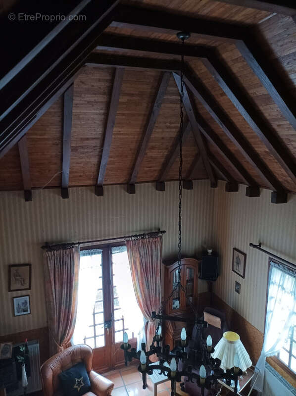 Maison à MONTAYRAL