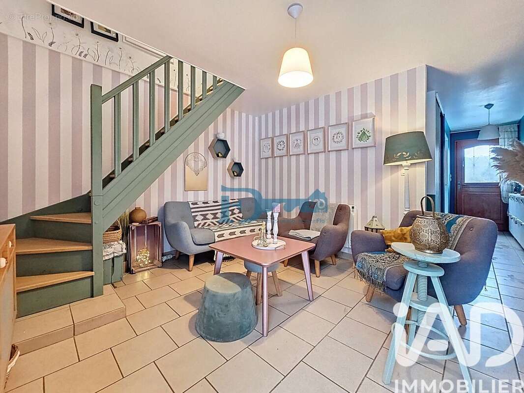 Maison 104 m² à Freulleville  - photo 5