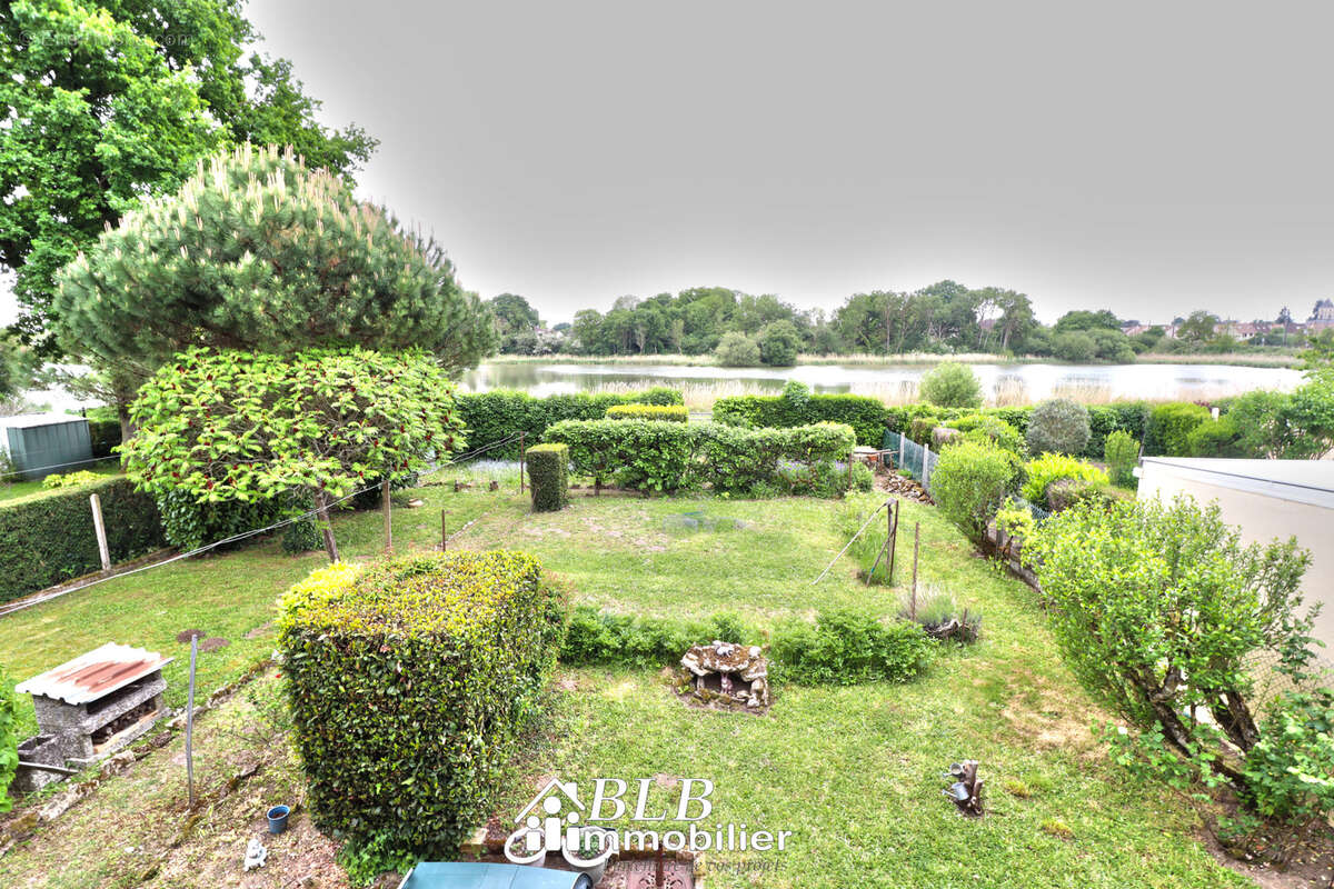 Maison à RAMBOUILLET