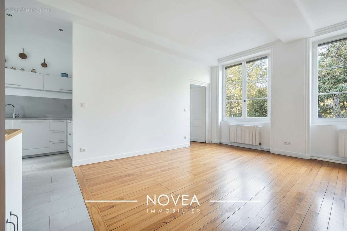 Appartement à FONTAINES-SUR-SAONE