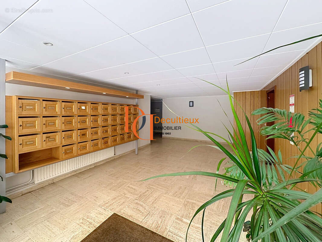Appartement à SAINTE-FOY-LES-LYON