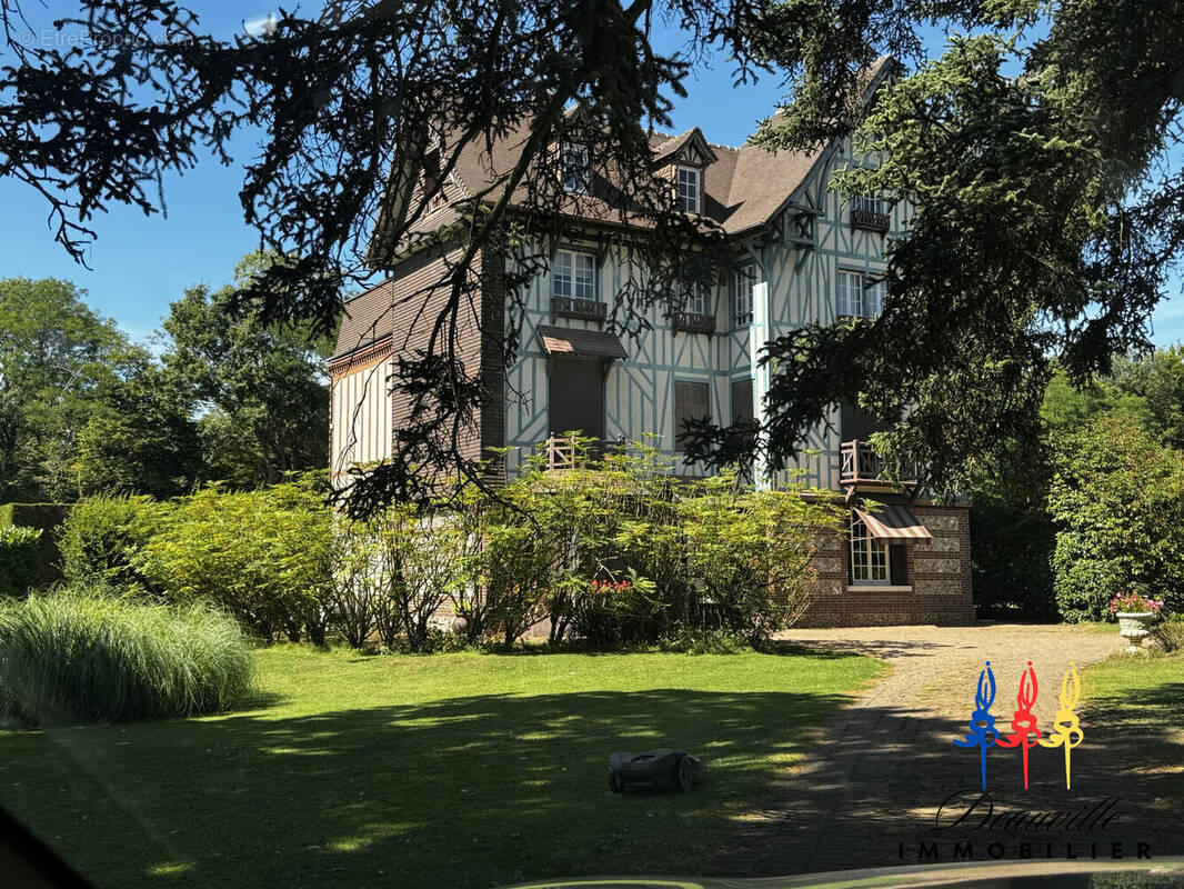 Maison à HEUDEBOUVILLE