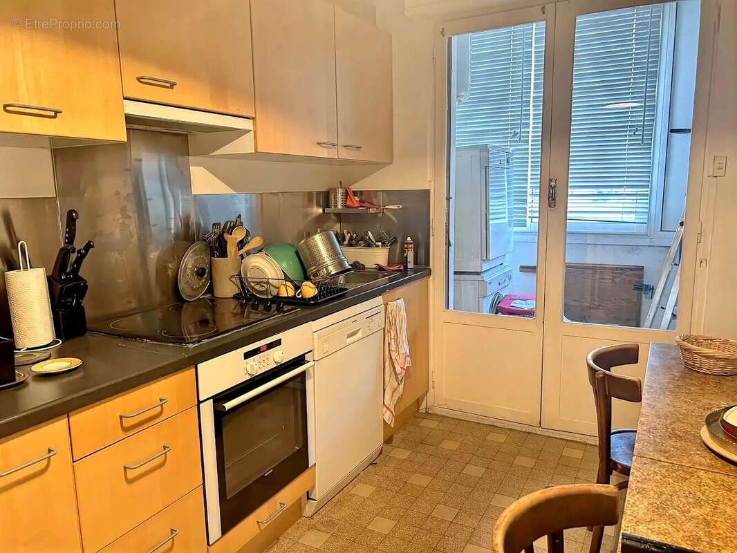 Appartement à MARSEILLE-8E