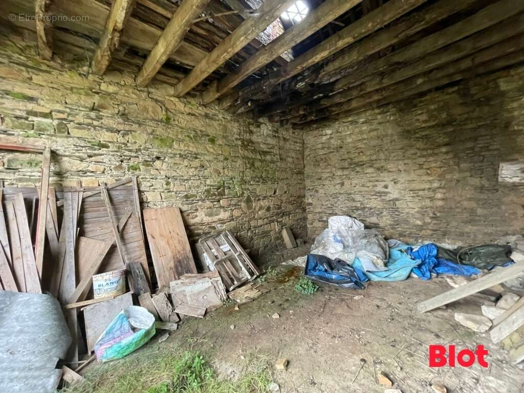 Maison à SAINT-SULPICE-DES-LANDES