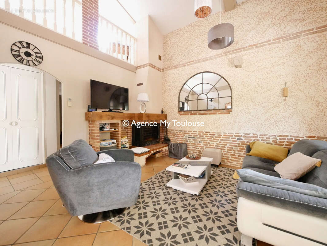 Maison à MONTASTRUC-LA-CONSEILLERE