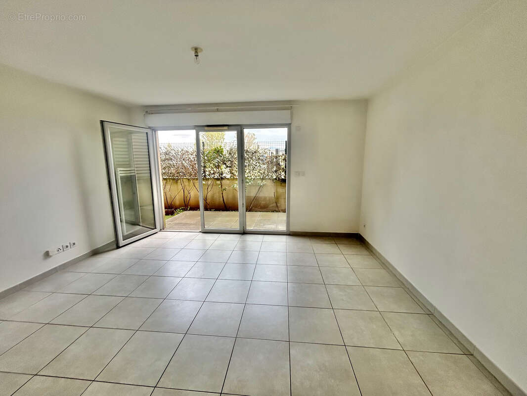 Appartement à FREJUS