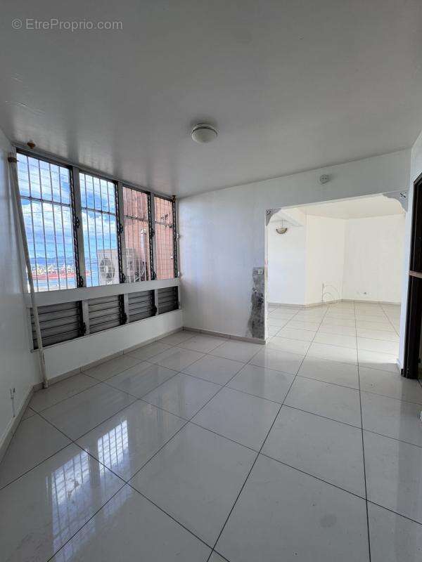 Appartement à FORT-DE-FRANCE