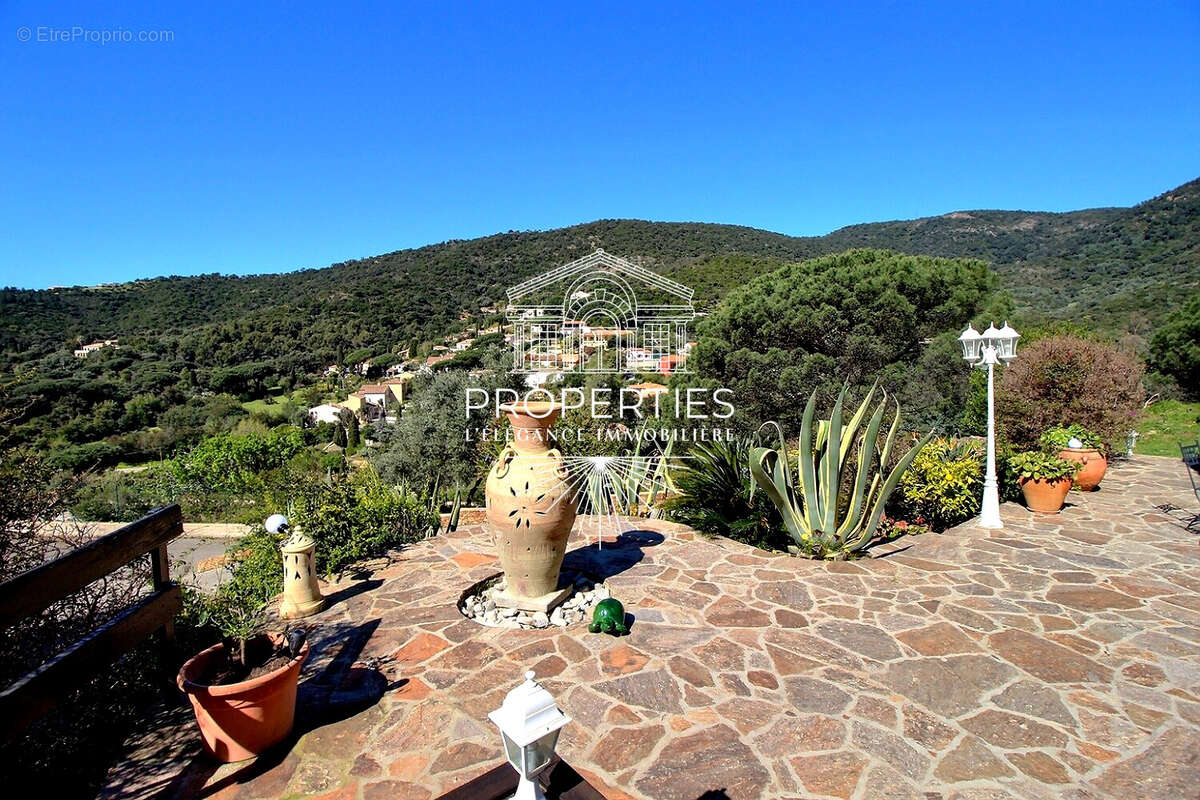 Maison à LE LAVANDOU