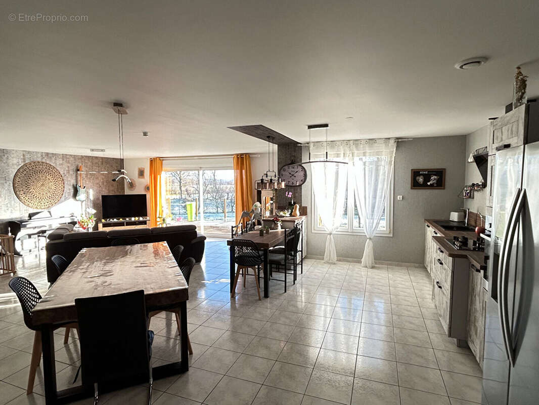 Maison à PUELLEMONTIER