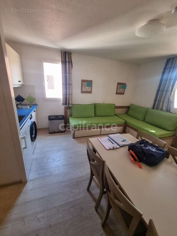 Appartement à vendre 2 pièces SAINT RAPHAEL (83), 2 piscines, golf, gardien, snack, aire de jeux pour enfants !! - photo 10