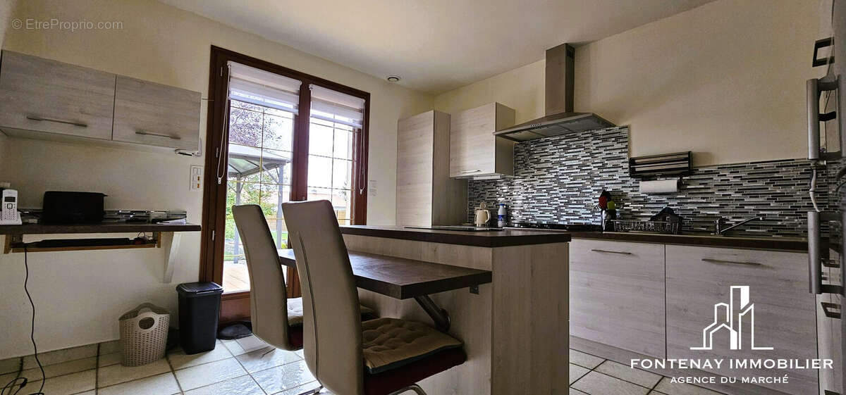 Maison à FONTENAY-LE-COMTE