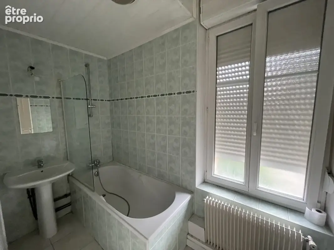 Appartement 173 m² à Charleville-Mezieres  - photo 8