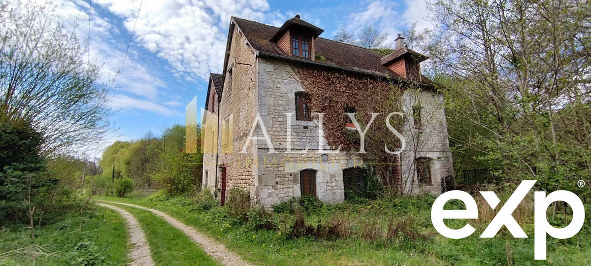 Commerce à RADEPONT