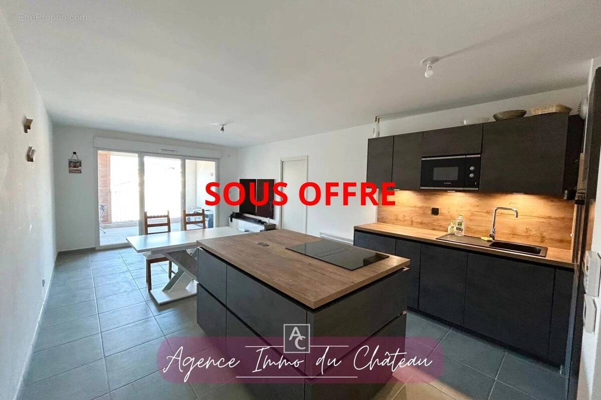 Appartement à SOLLIES-PONT